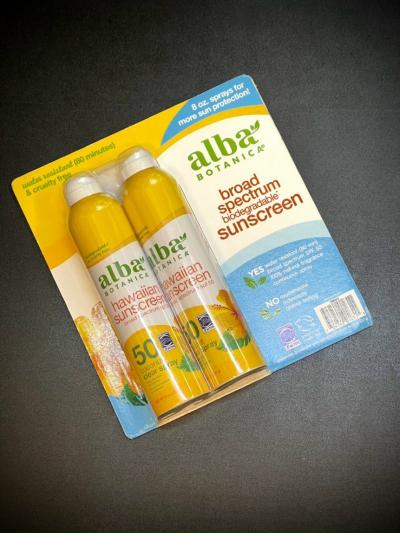 Xịt chống nắng Alba Botanica Hawaiian Sunscreen Spray SPF50 227g x 2 chai